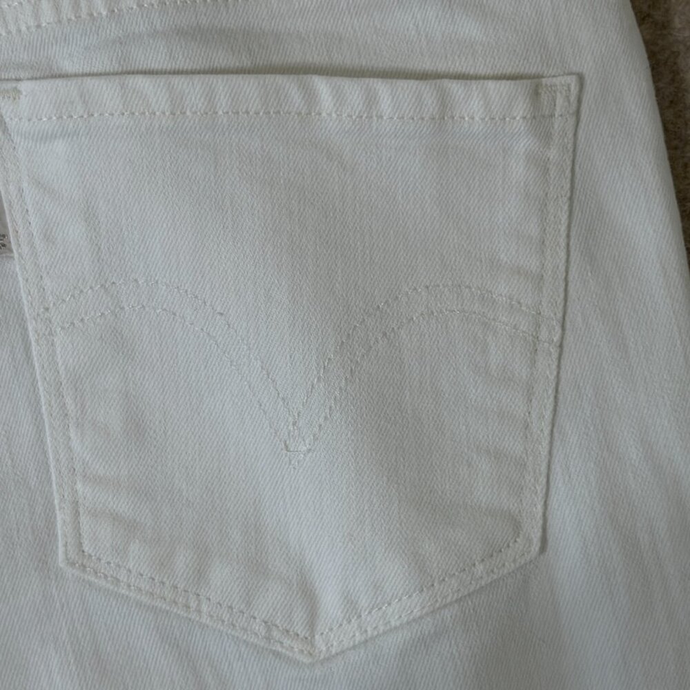 Levi’s 505 Straight Leg White Jeans Women’s Size 6 Classic Denim - Picture 15 of 16